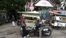 Investor berusia di bawah 30 tahun mendominasi pasar modal Indonesia dengan porsi mencapai 53,85 persen per Juli 2026.