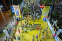 Ribuan pelari memadati kawasan Parkir Timur Plaza Surabaya untuk mengikuti ajang Hemaviton Fit & Health Action Run 2026.
