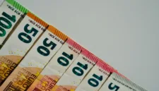 Bank Sentral Eropa mengusulkan perubahan aturan cadangan aset bagi penerbit stablecoin dalam regulasi MiCA.