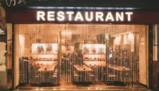 Perencanaan renovasi yang tepat menjadi fondasi penting dalam pengembangan bisnis restoran jangka panjang.