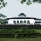 Izin Dipersoalkan, Gedung Calon MR.DIY Bayongbong Tetap Ngebut Dibangun! Satpol PP Garut Ke Mana?