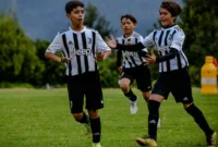 Prediksi Juventus — Suasana Stadion Allianz di Turin menjelang pertandingan antara Juventus dan AC Milan dalam ajang Serie A.