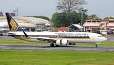 Singapore Airlines membatalkan 19 penerbangan rute Singapura-Jakarta akibat sebaran abu vulkanik Gunung Anak Krakatau.