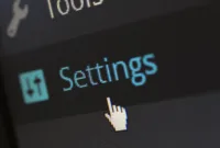 Cara Pasang Button Add — Tangkapan layar fitur add to preferred source pada hasil pencarian Google