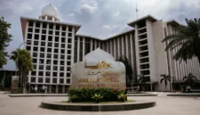 Suasana persidangan kasus dugaan korupsi kuota haji di Pengadilan Tipikor Jakarta pada Selasa (8/9/2026).