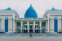 Jadwal Sholat Surabaya — Jadwal sholat wilayah Surabaya, Gresik, Sidoarjo, dan Lamongan pada 9 September 2026