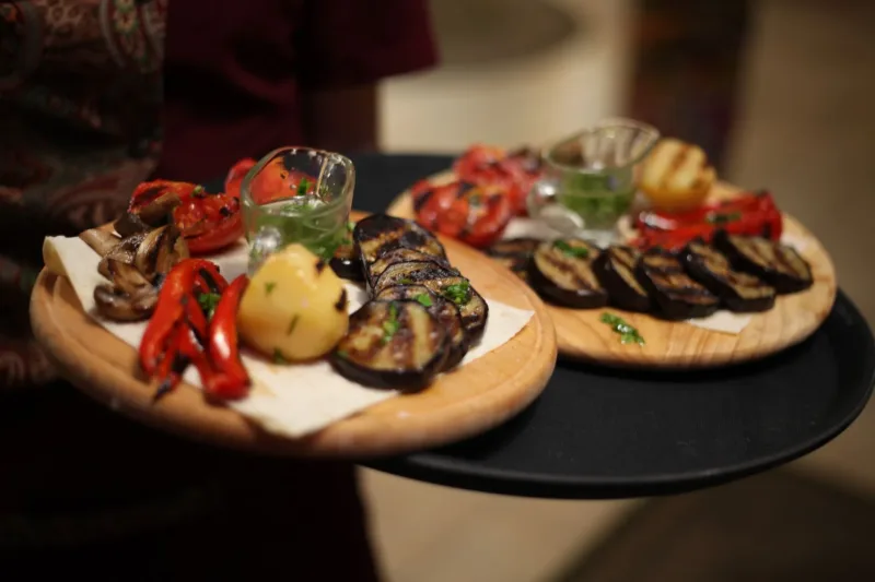 Menu Vegetarian Mantan Presiden — Mantan Presiden Islandia Olafur Ragnar Grimsson mengenang jamuan makan vegetarian untuk APJ Abdul Kalam tahun 2005.