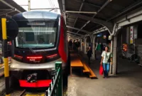 Kerjasama bank bjb dan KAI Commuter untuk digitalisasi transaksi pembayaran KRL.