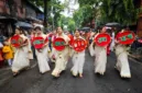 Lembaga penyelenggara pemilu menetapkan nama dan simbol baru bagi faksi-faksi Partai Trinamool yang bersaing.
