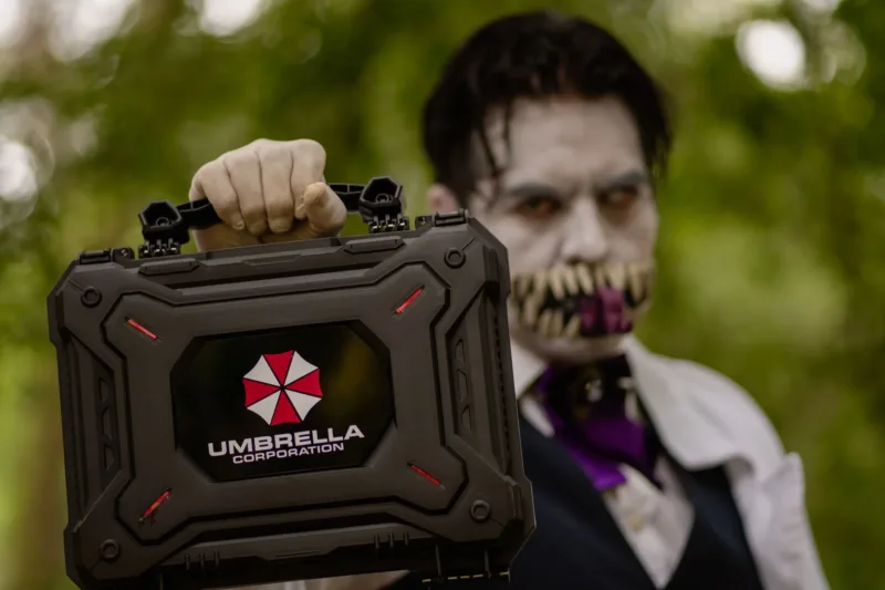 Easter Egg Film Resident — Tampilan inventaris klasik dalam film Resident Evil arahan Zach Cregger tahun 2026