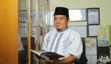 Kadis PMK Deiyai Ferdinant Pakage melakukan koordinasi dengan Kemendagri terkait revisi regulasi BPD.