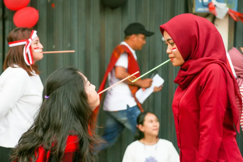 Spanduk BAF Friends Festival oleh PT Bussan Auto Finance.