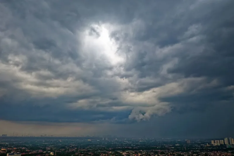 Prakiraan Cuaca Banten — Langit cerah di wilayah Banten pada Senin 21 September 2026