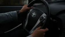Toyota Agya G 1.0 tahun 2019 menjadi salah satu pilihan mobil bekas populer di perkotaan.