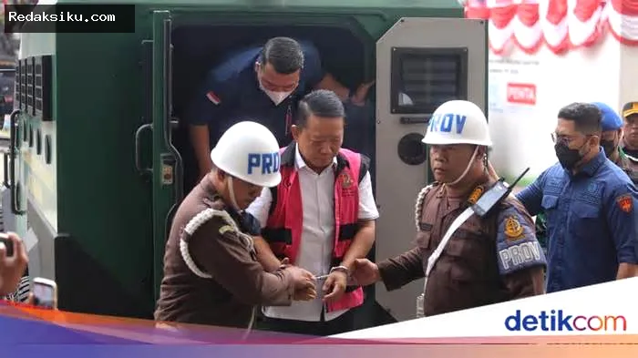Tanggapan Kejagung Soal Dugaan Tan Kian Beri Rp 40 M ke Febrie Tanggapan Kejagung Soal Dugaan Tan Kian Beri Rp 40 M ke Febrie